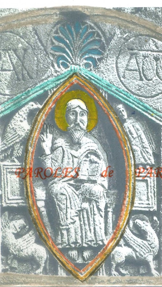 vangile selon Jean 17,1-11
En ce temps-l, Jsus leva les yeux au ciel et dit :  Pre, lheure est venue. Glorifie ton Fils afin que le Fils te glorifie. Ainsi, comme tu lui as donn pouvoir sur tout tre de chair, il donnera la vie ternelle  tous ceux que tu lui as donns. Or, la vie ternelle, cest quils te connaissent, toi le seul vrai Dieu, et celui que tu as envoy, Jsus Christ. Moi, je tai glorifi sur la terre en accomplissant luvre que tu mavais donne  faire. Et maintenant, glorifie-moi auprs de toi, Pre, de la gloire que javais auprs de toi avant que le monde existe. Jai manifest ton nom aux hommes que tu as pris dans le monde pour me les donner. Ils taient  toi, tu me les as donns, et ils ont gard ta parole. Maintenant, ils ont reconnu que tout ce que tu mas donn vient de toi, car je leur ai donn les paroles que tu mavais donnes : ils les ont reues, ils ont vraiment reconnu que je suis sorti de toi, et ils ont cru que tu mas envoy.
 Moi, je prie pour eux ; ce nest pas pour le monde que je prie, mais pour ceux que tu mas donns, car ils sont  toi. Tout ce qui est  moi est  toi, et ce qui est  toi est  moi ; et je suis glorifi en eux. Dsormais, je ne suis plus dans le monde ; eux, ils sont dans le monde, et moi, je viens vers toi. 
https://ndfraternite.fr/2020/05/19/homelie-7eme-dimanche-de-paques-24-mai-2020/
Homlie du Pre Henri Moine